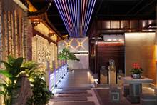 光臣智科亮化體驗(yàn)館線(xiàn)條燈展示