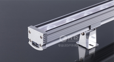 LED洗墻燈外殼對其散熱性、壽命及其他性能的影響