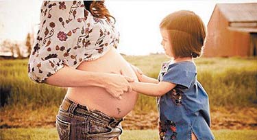 二胎政策落實，生于08年的光臣正式告別獨生時代!