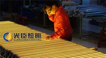 網(wǎng)絡(luò)詢盤激增，光臣照明LED線條燈訂單暴漲