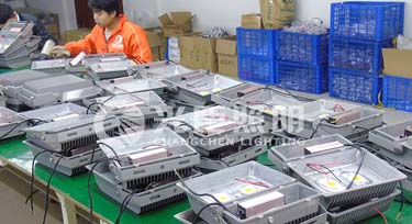 隔空相遇 長春李總與LED洗墻燈廠家光臣首次合作!