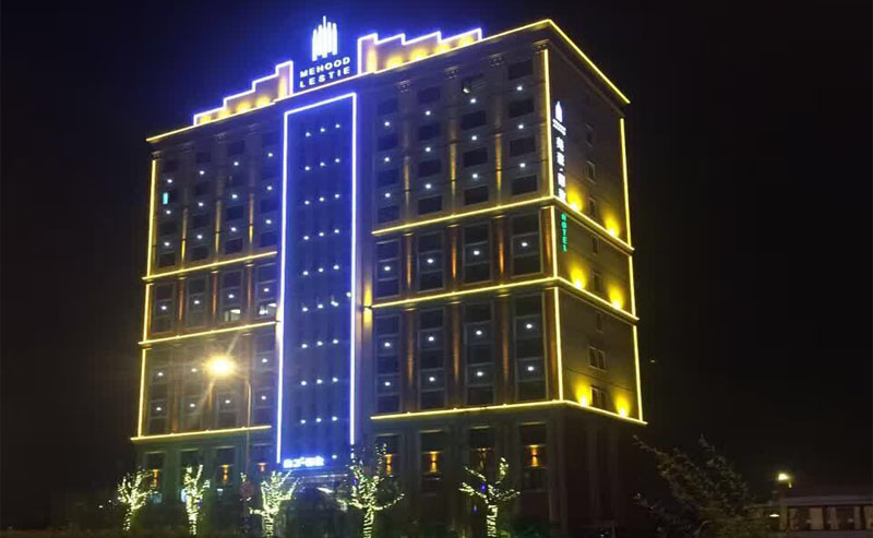 【上?！棵篮利愔戮频挈c(diǎn)光源亮化