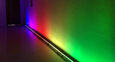 八段外控LED洗墻燈斷點(diǎn)續(xù)傳，好方案好品質(zhì)選光臣！