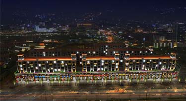 LED線條燈亮化讓廢舊小區(qū)、棄管樓起死回生