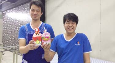 光臣照明伙伴們歡度平安夜，攜手共創(chuàng)美好未來(lái)！