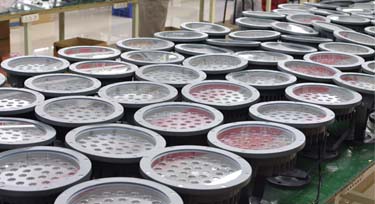 倒計(jì)時(shí)第六天 36W投光燈訂單生產(chǎn)完畢