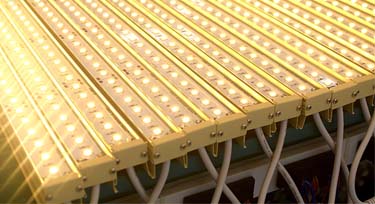 LED線條燈使用時長了為何沒有以前亮了?