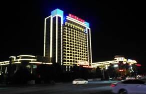 星級(jí)酒店夜景大變樣，江蘇曙光國(guó)際大酒店亮化提升