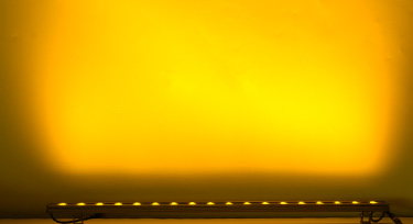 實(shí)拍光臣智科一款小體積18W洗墻燈